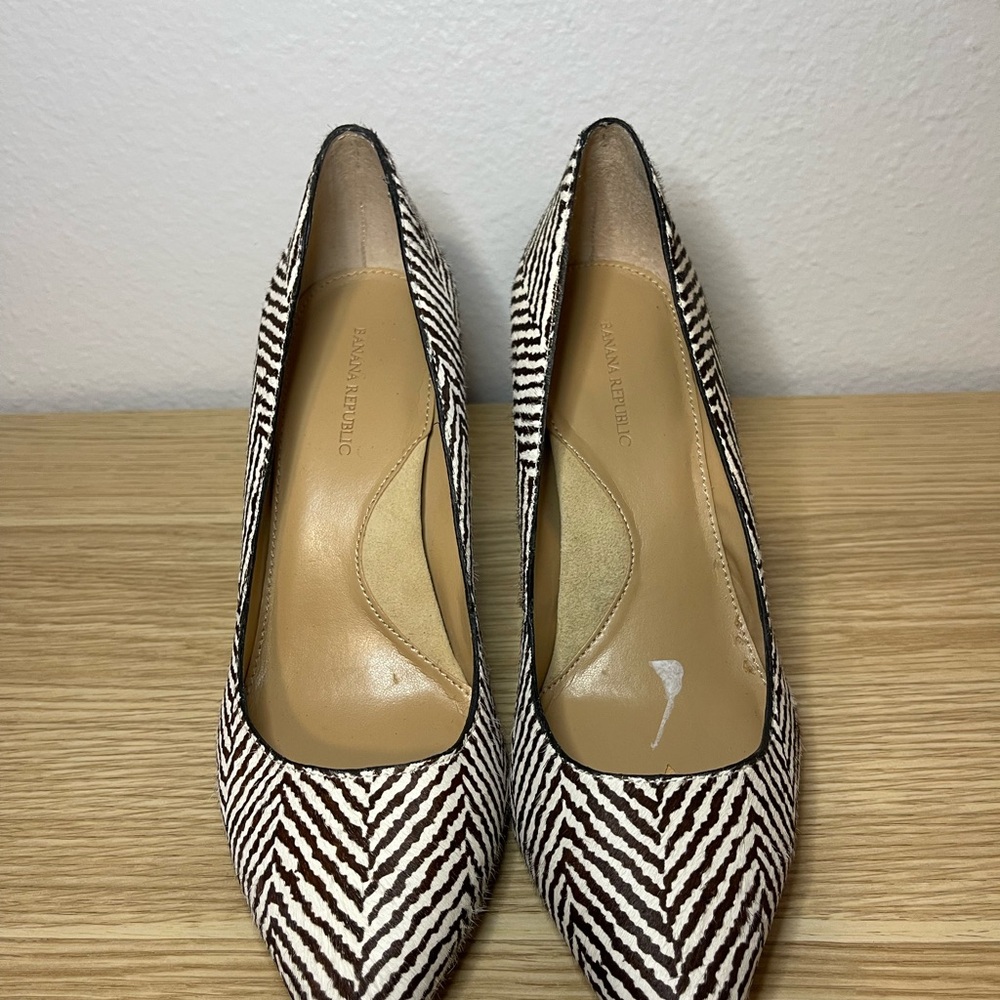 Banana Republic Zigzag Heels in Brown and White